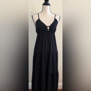 Zenana Outfitters Black Maxi Dress with Tag